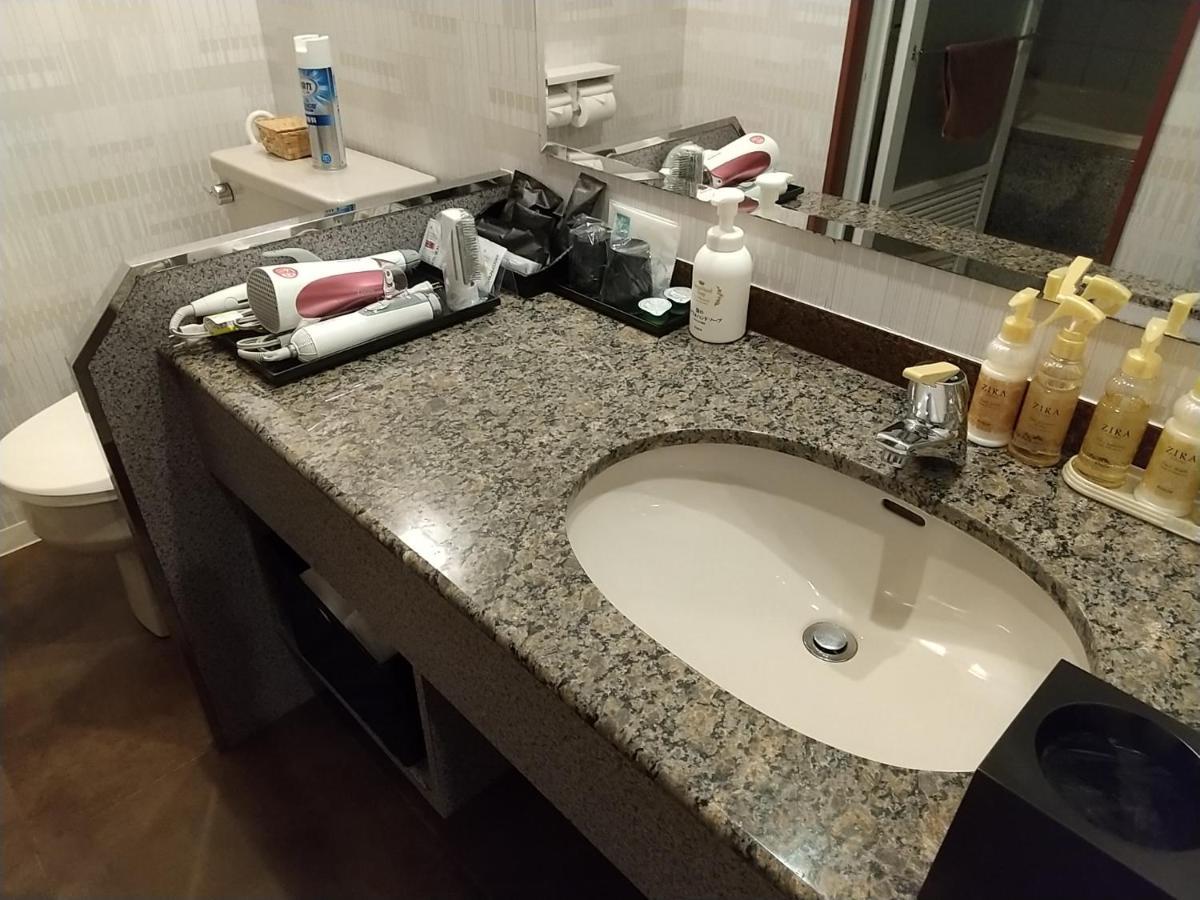 Hotel Beni East (Adults Only) Oszaka Kültér fotó