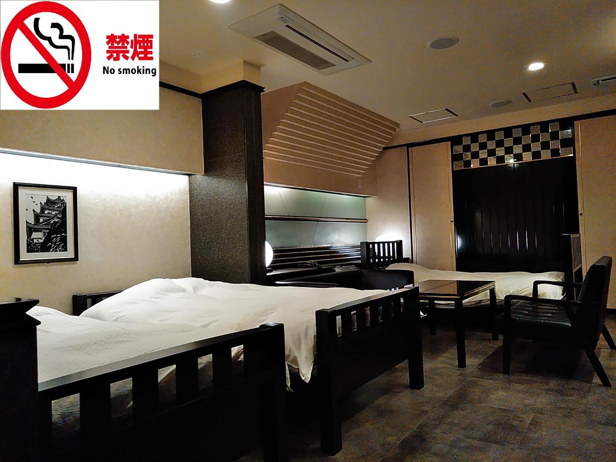 Hotel Beni East (Adults Only) Oszaka Kültér fotó